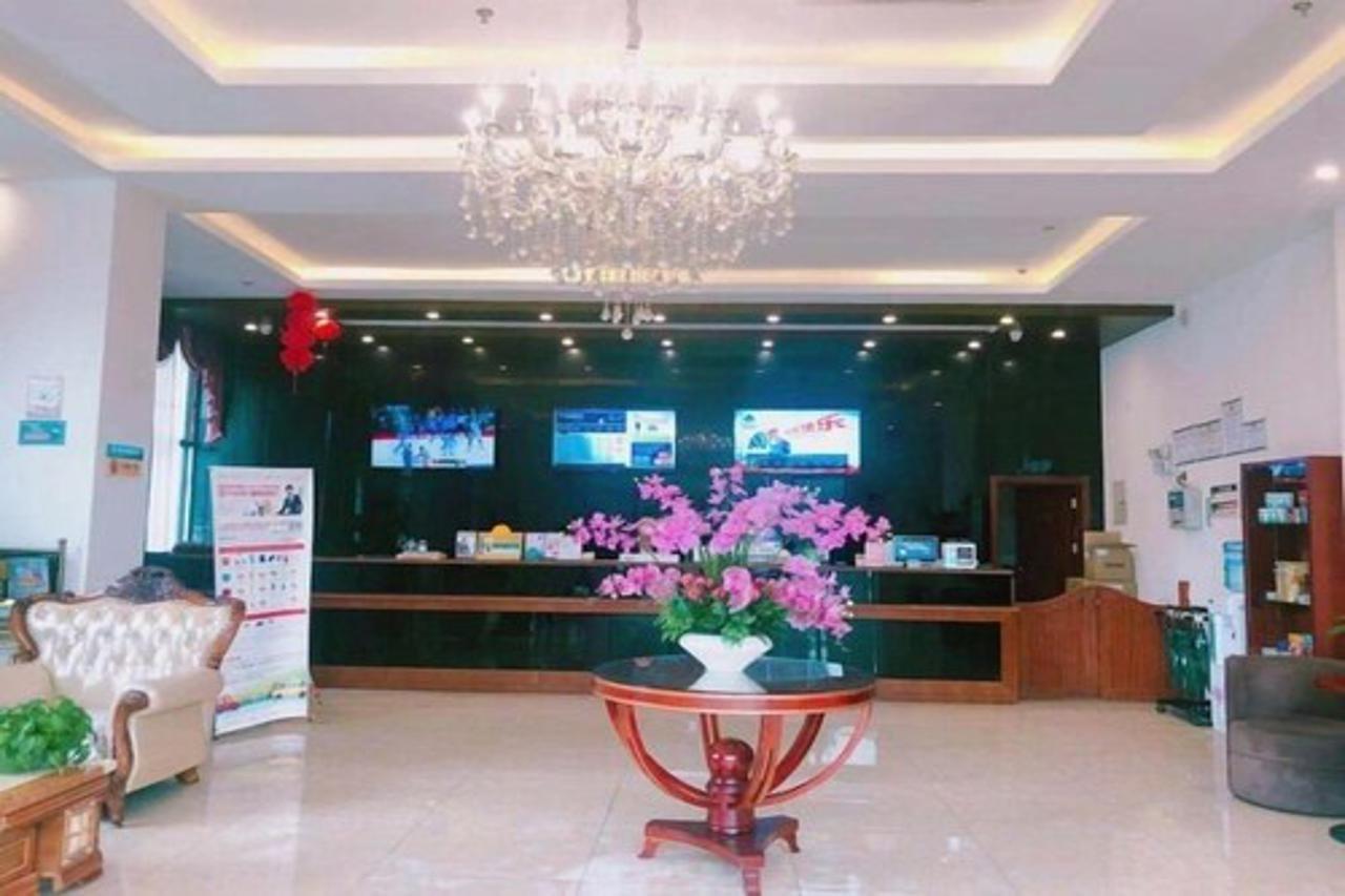 Greentree Inn Sichuan Chengdu Chongzhou Shiji Avenue Longteng Decorative City Business Hotel Eksteriør billede